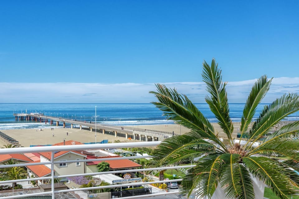 Nearby landmark, Day, Natural landscape, Beach, Sea view