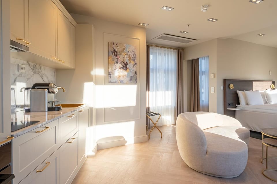 Coffee/tea facilities, Kitchen or kitchenette