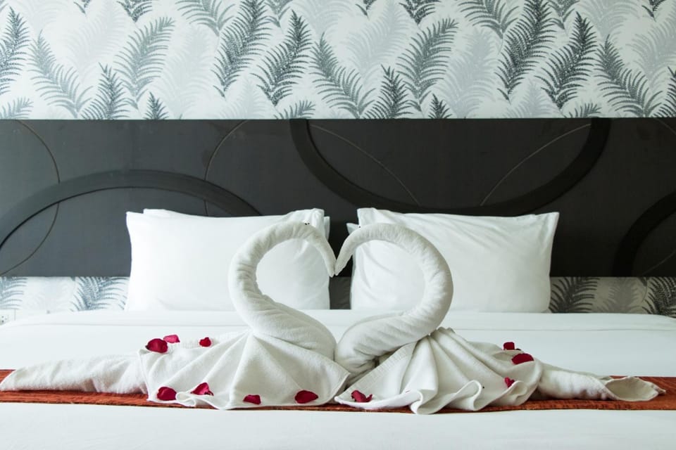Bed, Decorative detail, Bedroom