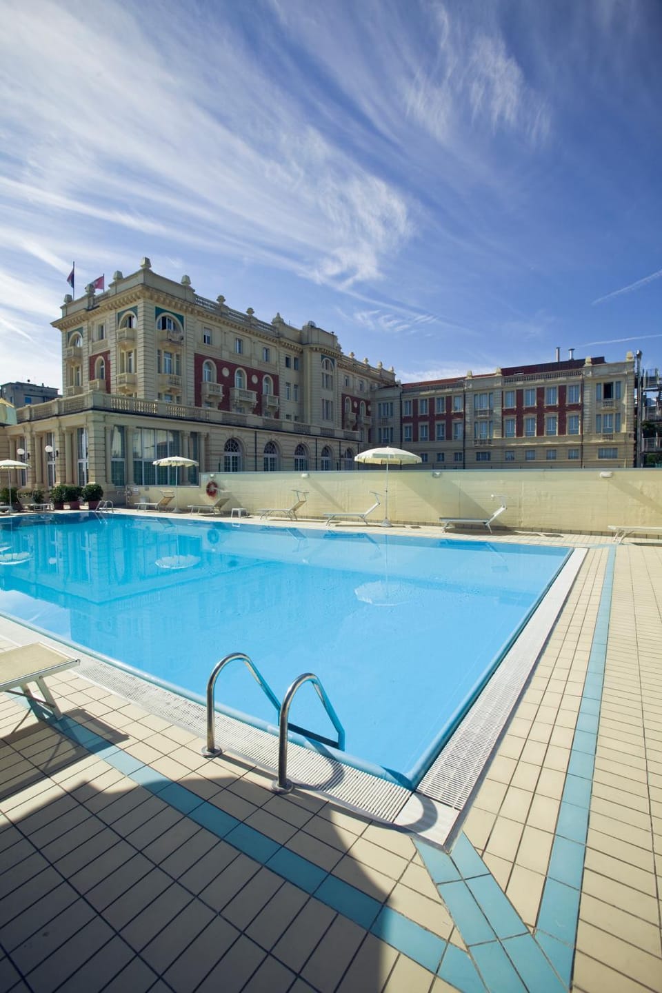 Pool view, Swimming pool