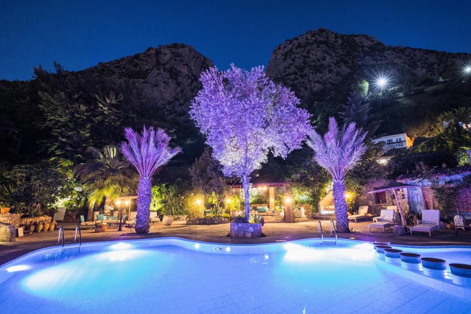 Pool view, Swimming pool, Swimming pool