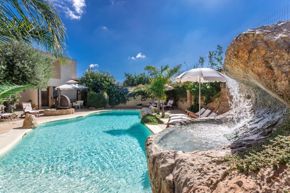 Patio, Day, Garden, Garden view, Pool view, Swimming pool, sunbed