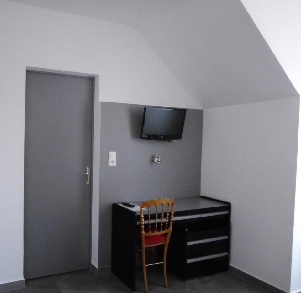 Logis Hôtel Relais Paris Bale - Restaurant La Mangeoire Hotel in Bourgogne-Franche-Comté