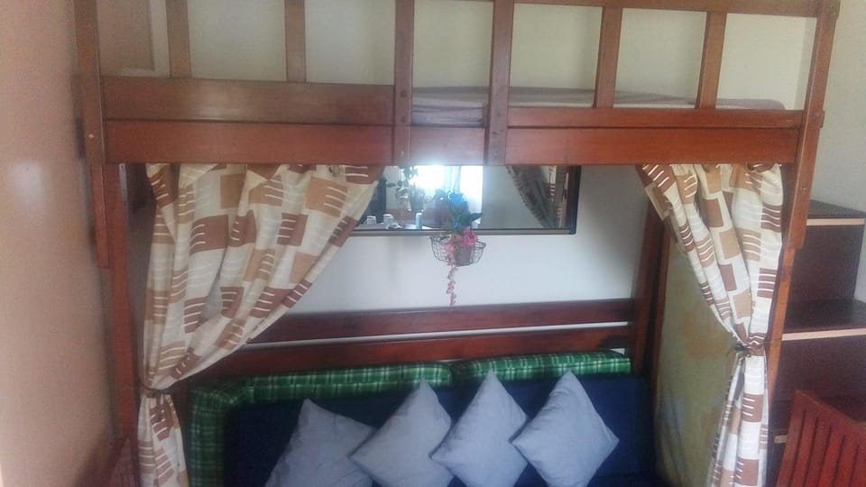 Living room, Decorative detail