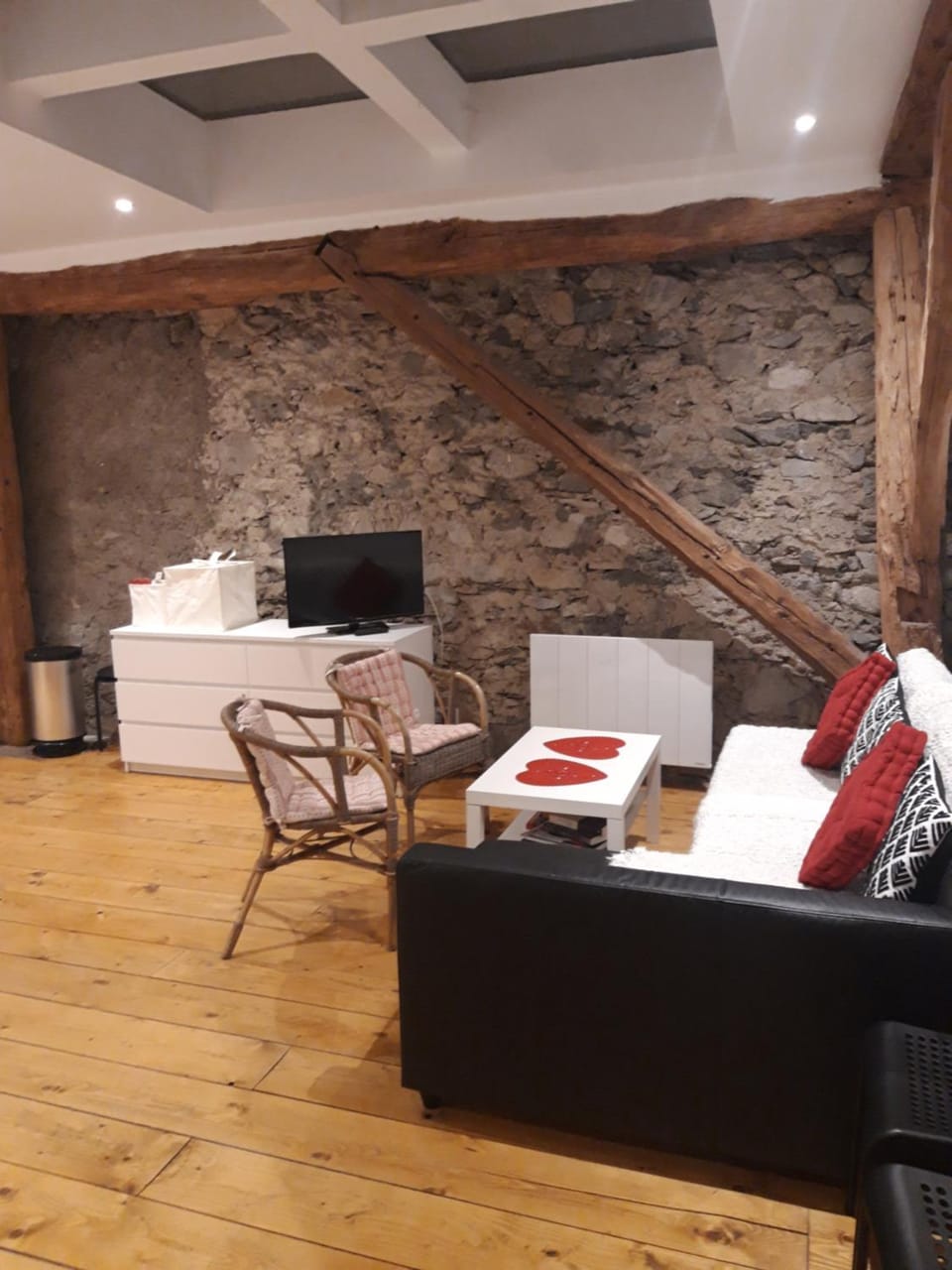 Domaine de la Safranière - Holiday Home Country House in Auvergne-Rhône-Alpes