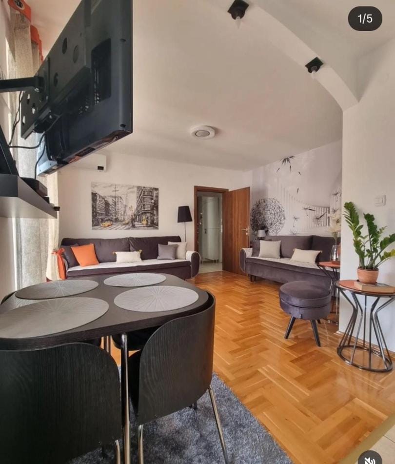 Apartman Nina Apartment in Budva