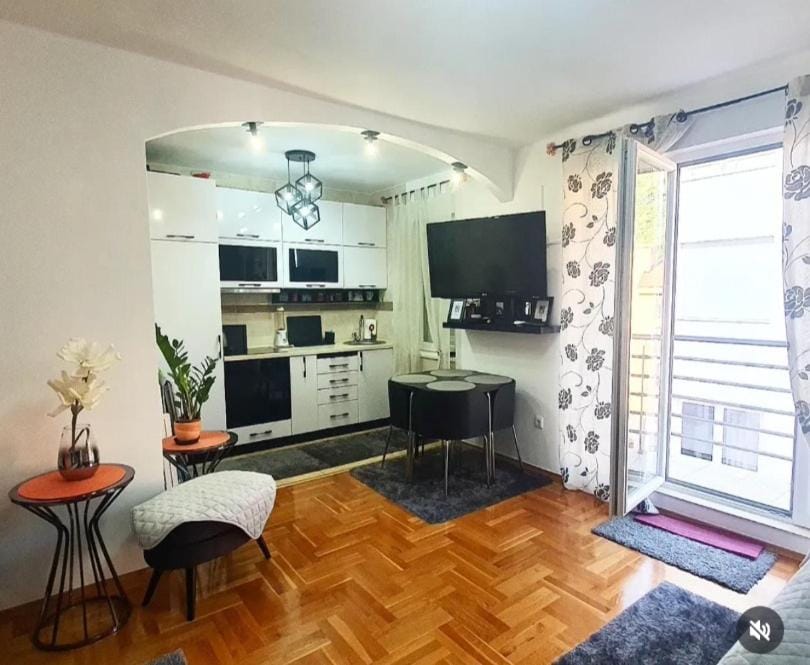 Apartman Nina Apartment in Budva