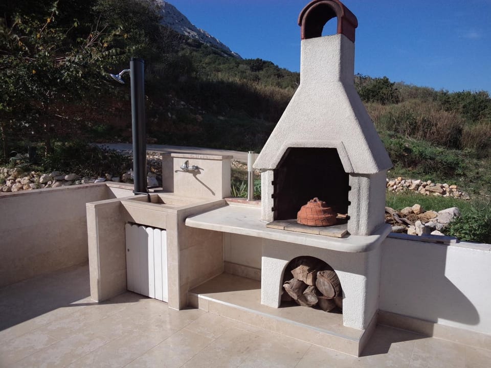 BBQ facilities, Balcony/Terrace