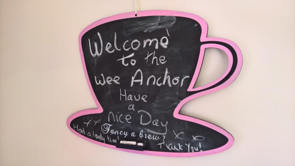 Kitchen or kitchenette, Decorative detail