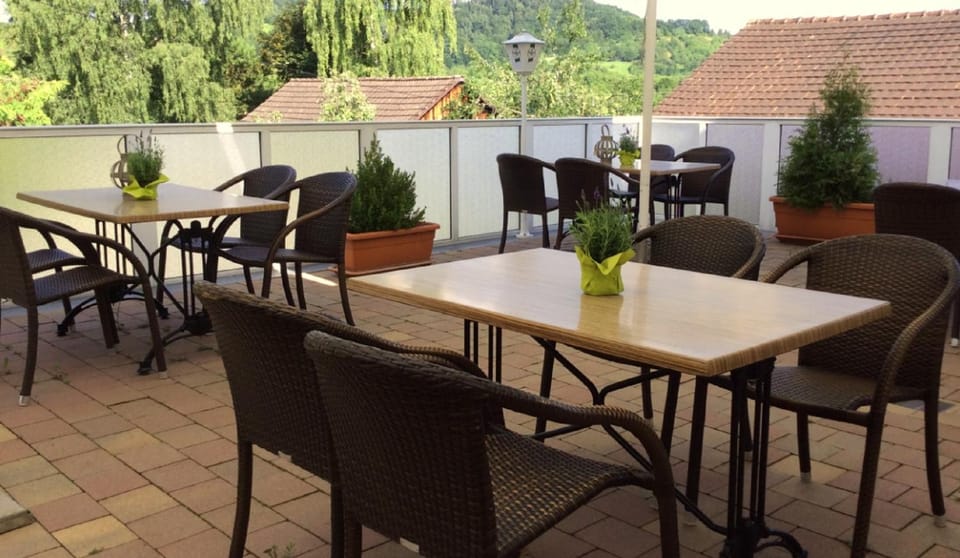 Patio, Day