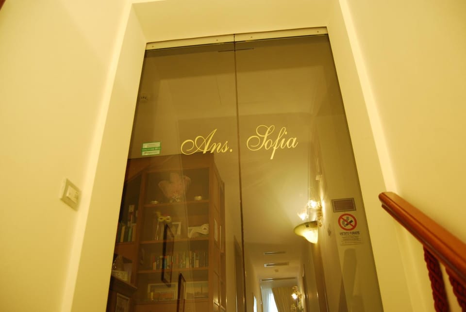 Logo/Certificate/Sign