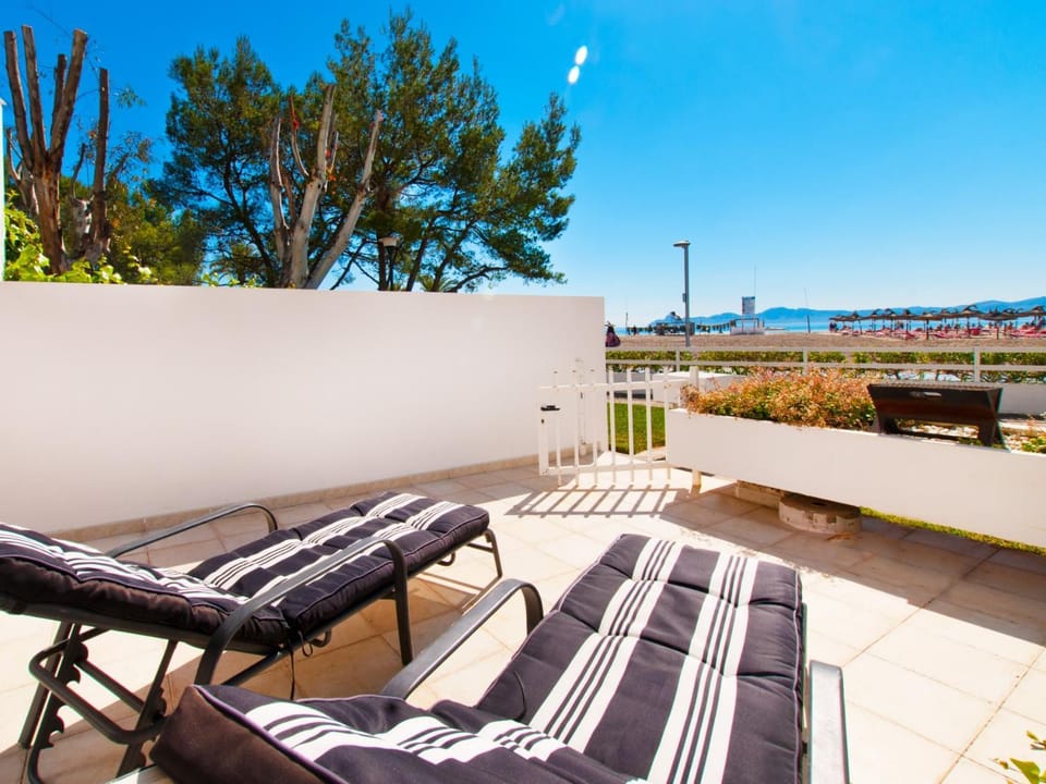 Balcony/Terrace, Beach, Garden view, Sea view