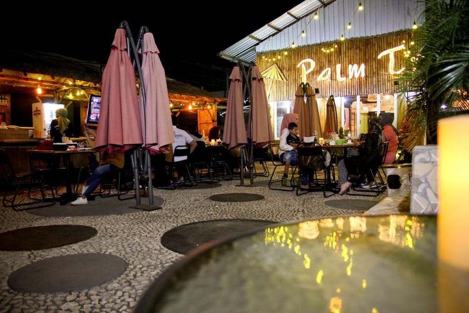 Patio, Restaurant/places to eat