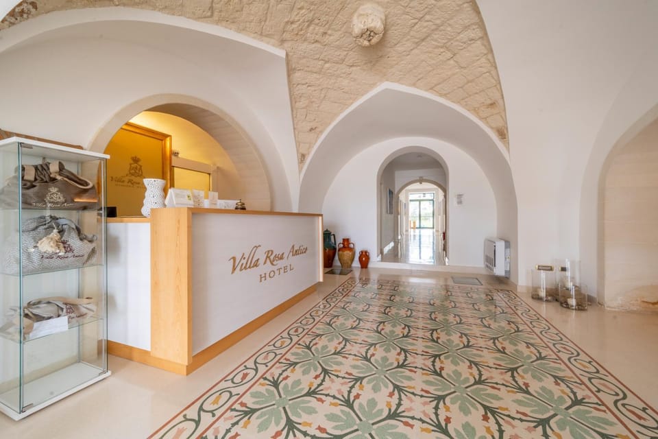 Lobby or reception, hair dresser