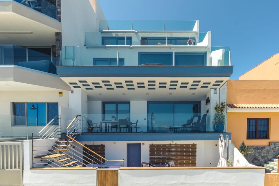 Taliarte Lighthouse Top Views Apartment in Gran Canaria