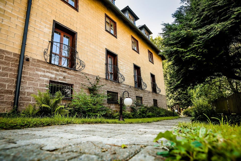 Property building, Garden