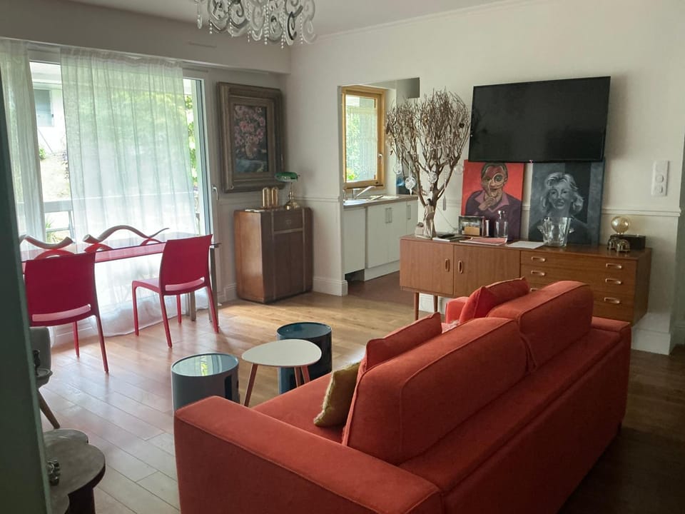 Appartement Monseigneur Apartment in Séné