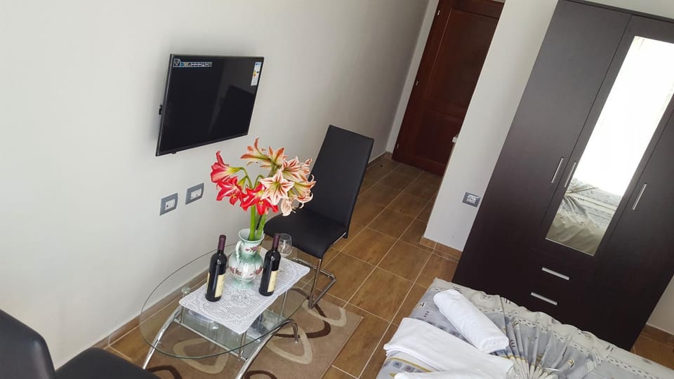 TV and multimedia, Seating area