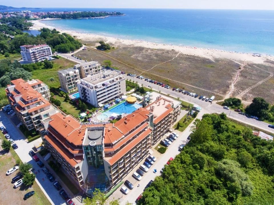 Property building, Bird's eye view, Beach, Sea view, Location