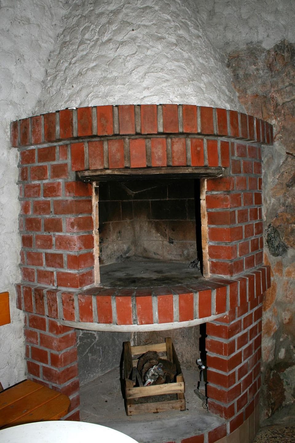 Location, children, Family