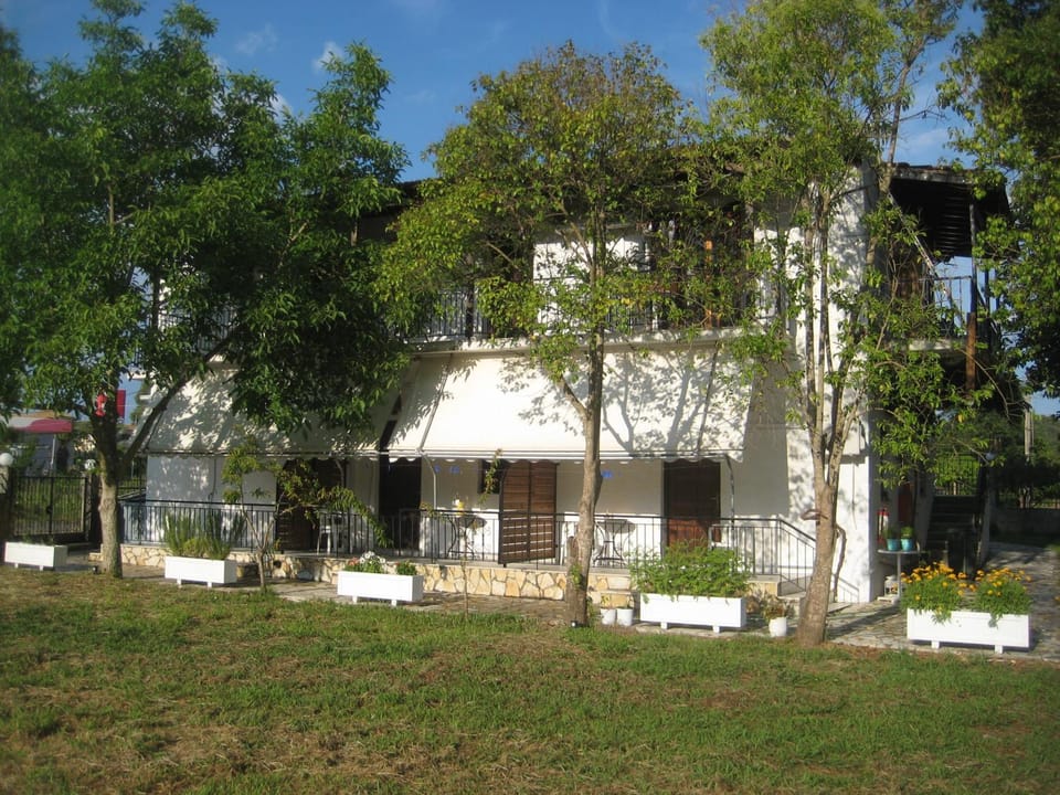 Property building, Mountain view