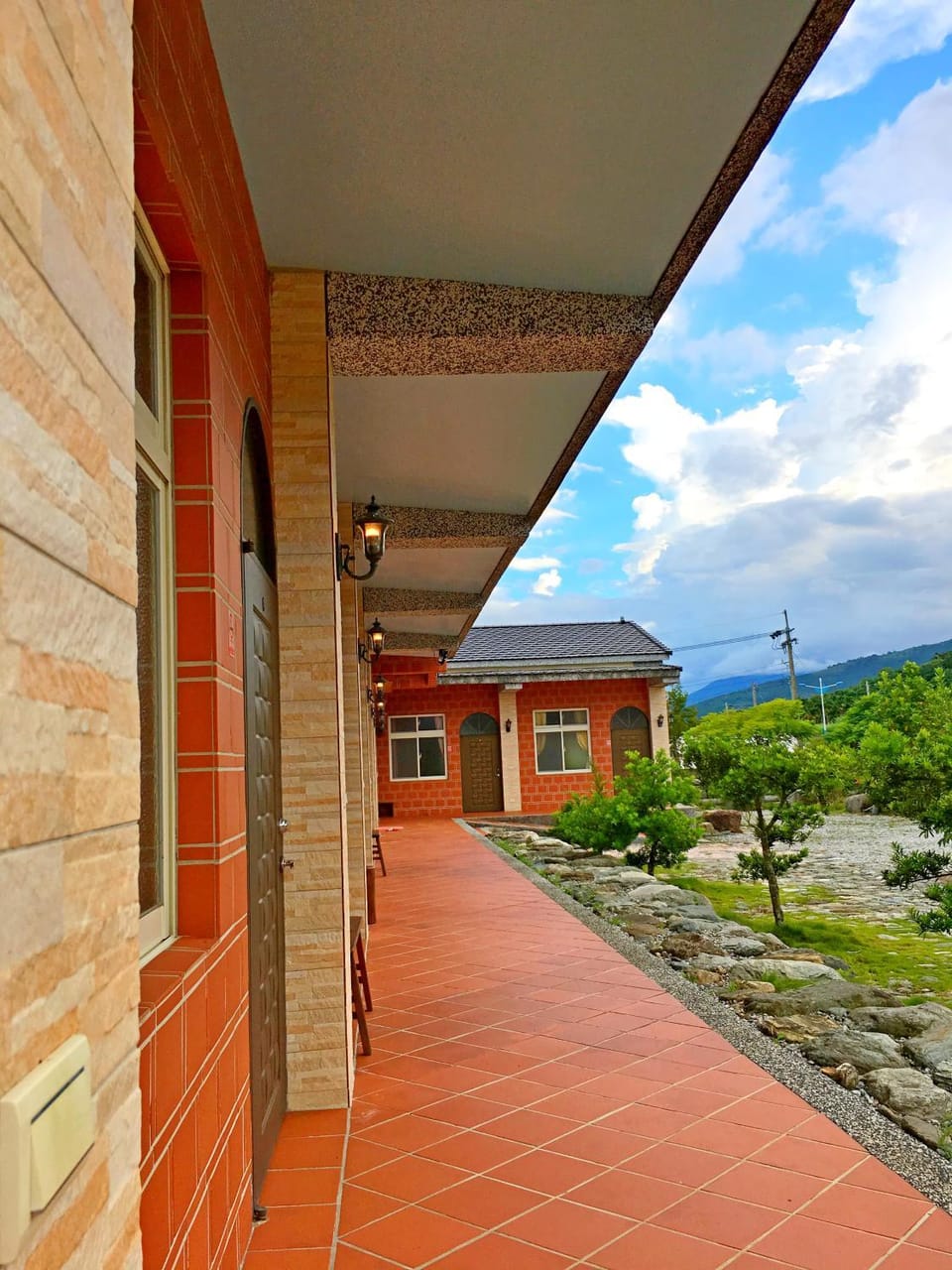 Facade/entrance