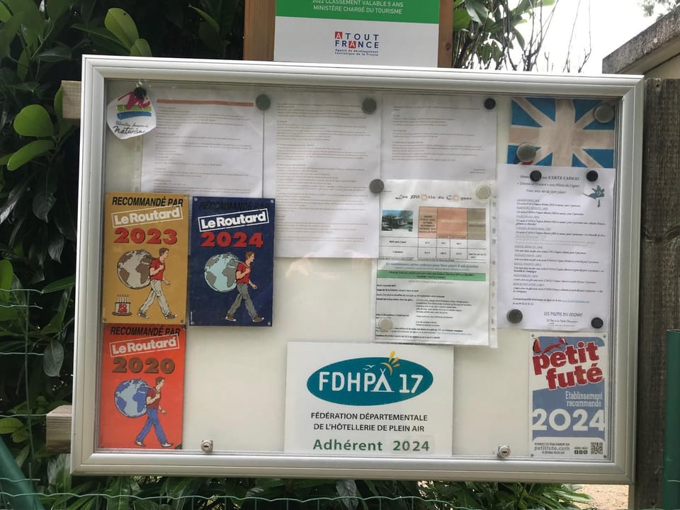 Logo/Certificate/Sign