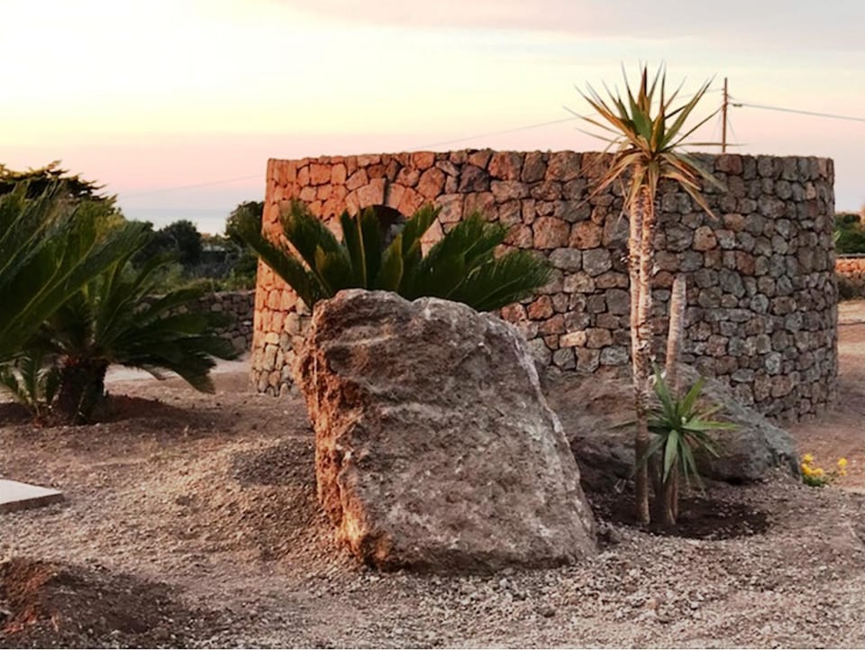 Garden view, Landmark view