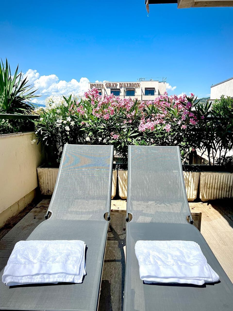 Grand 2 pieces Gray d'Albion Apartment in Cannes