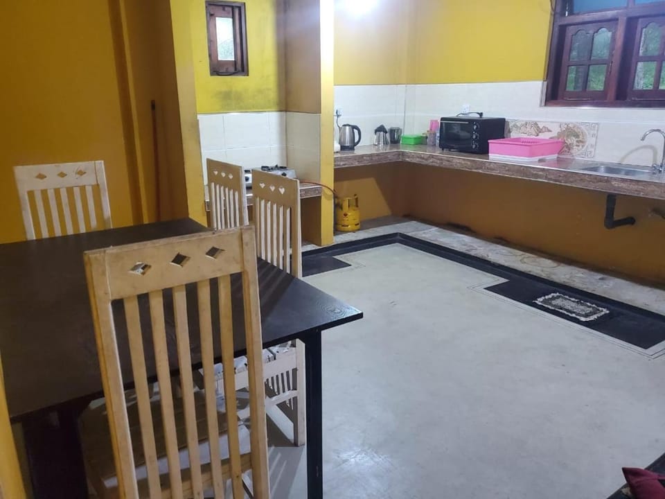 Jungle House Apartment in Southern Province
