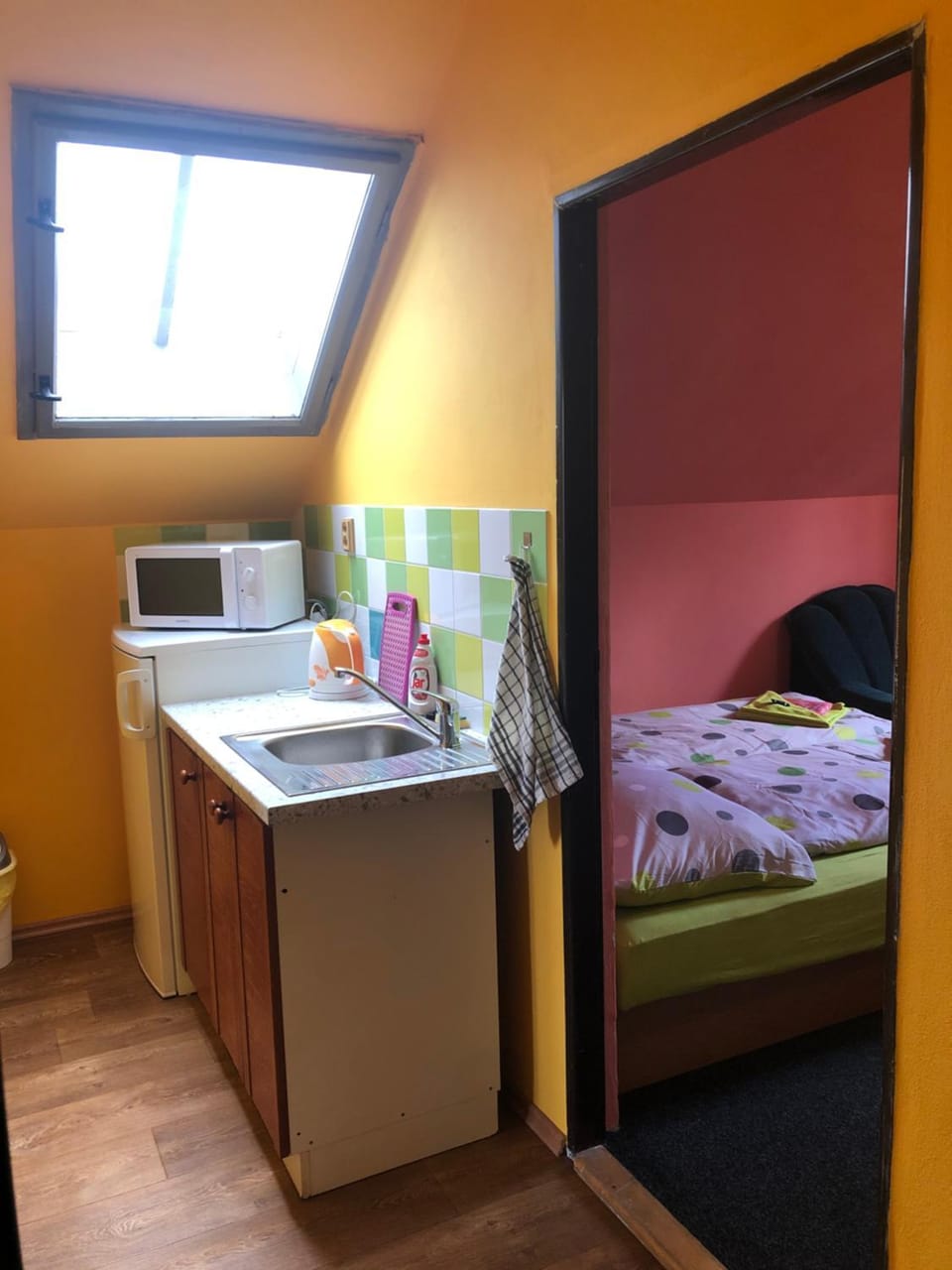 Kitchen or kitchenette