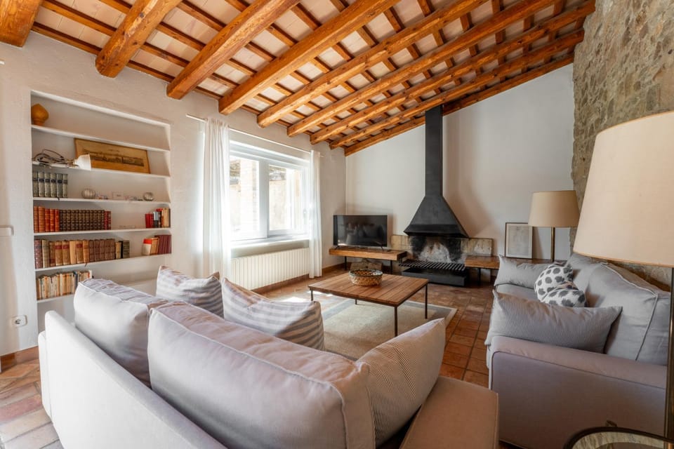 Deco - Casa Voltes Peratallada House in Peratallada