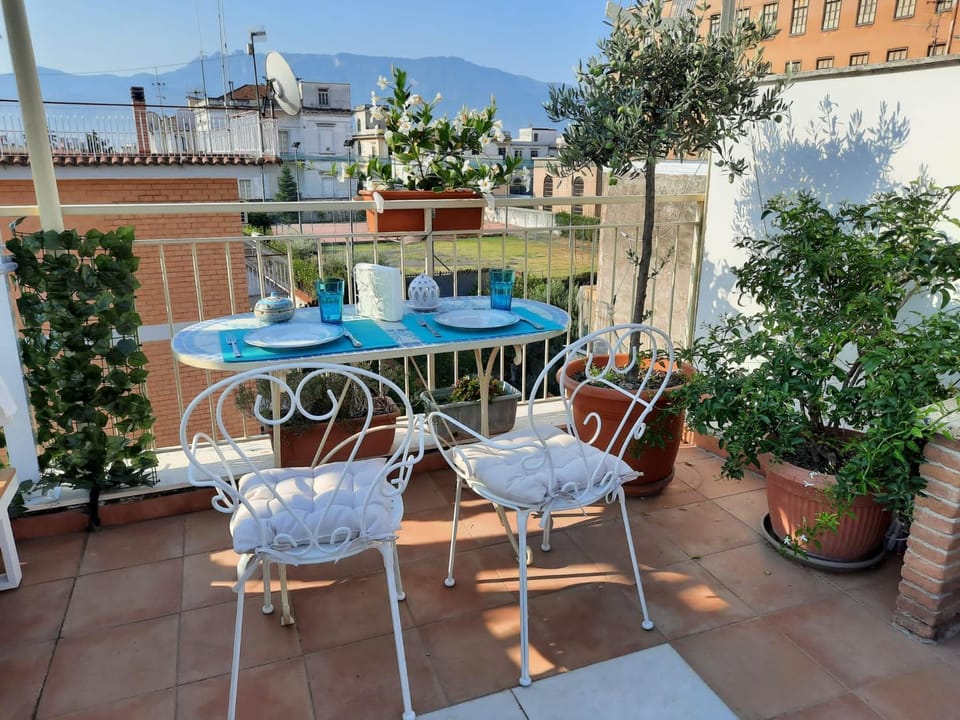 Domus Acanfora Apartment in Pompeii