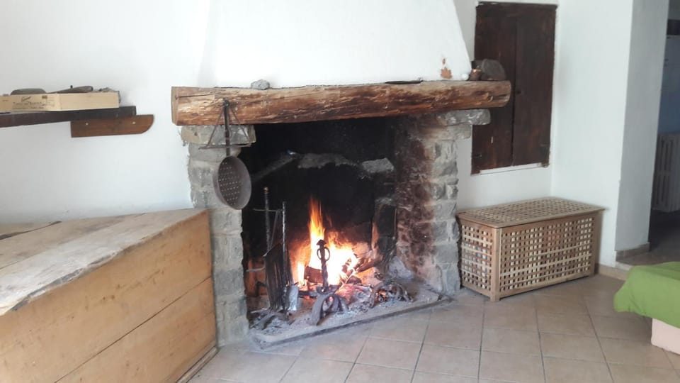 BBQ facilities, Decorative detail