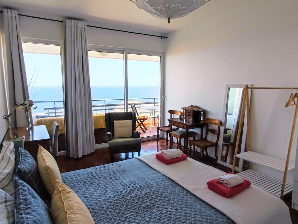 Phenomenal one bedroom Apartment Amazing view over Atlantic Ocean Apartment in Funchal