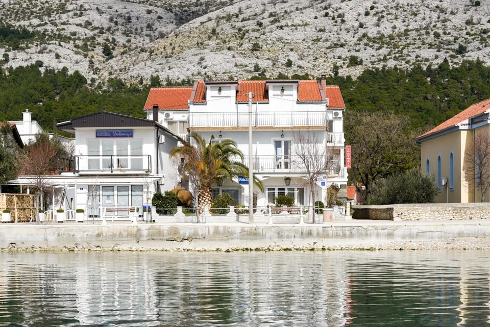 Villa Fontana Bed and Breakfast in Zadar County