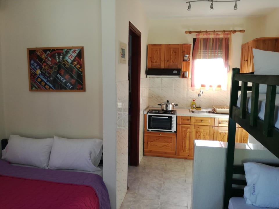 Pappou's Studios Apartment in Halkidiki