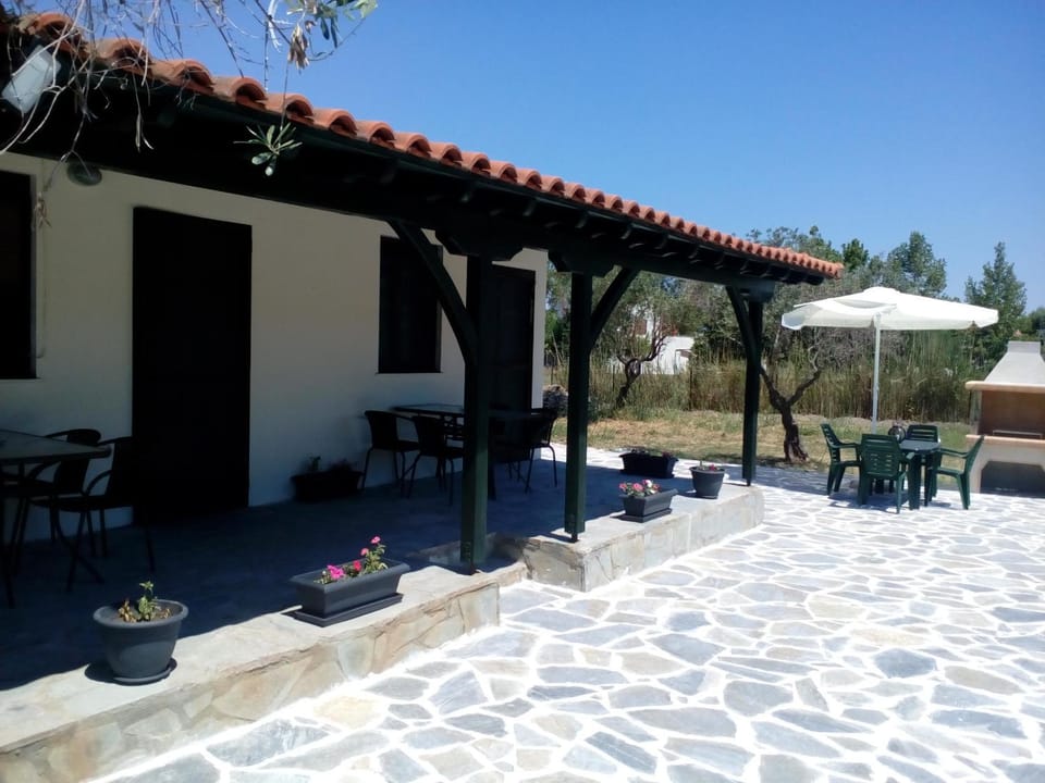 Pappou's Studios Apartment in Halkidiki