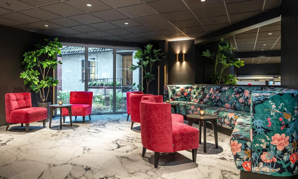 Lobby or reception, Seating area