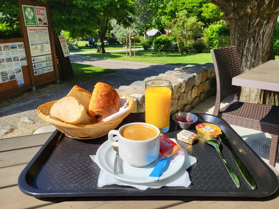 Breakfast, Breakfast