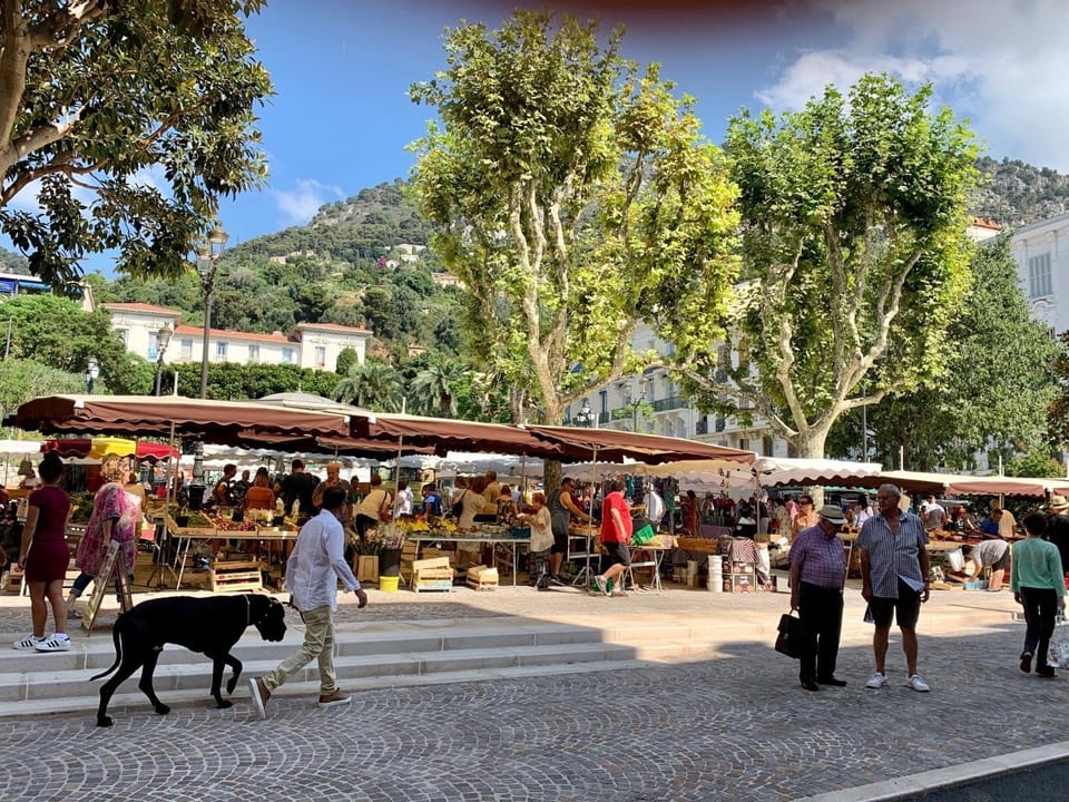 Property building, View (from property/room)