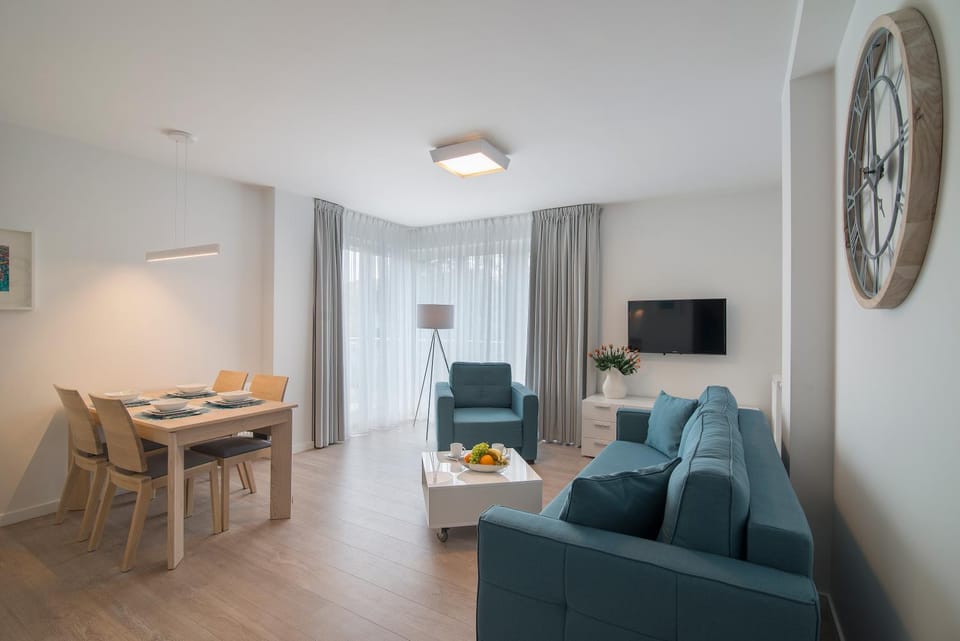 Coffee/tea facilities, Balcony/Terrace, Kitchen or kitchenette, Seating area, Dining area
