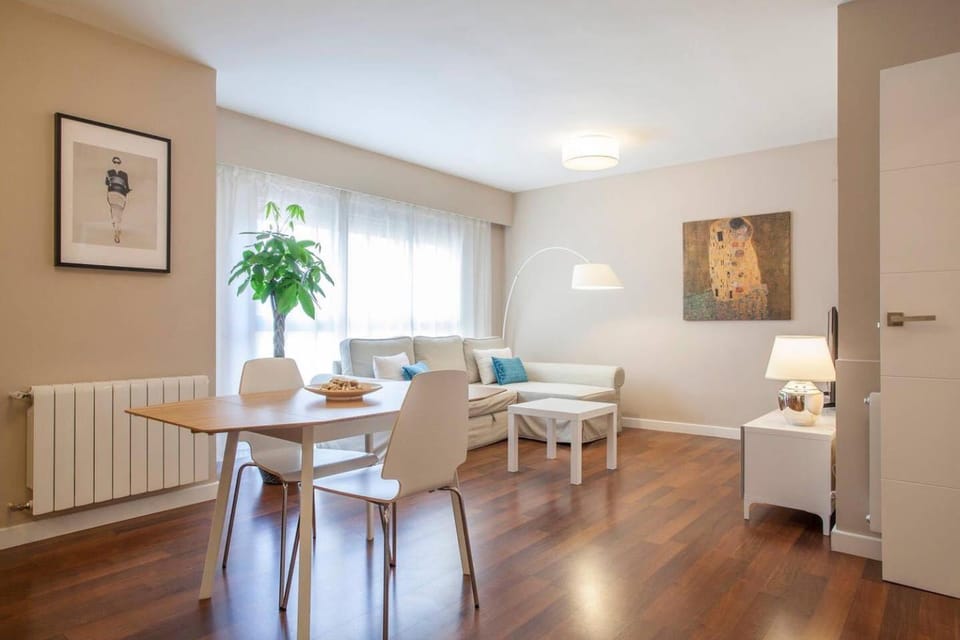 Kitchen or kitchenette, Living room, Seating area