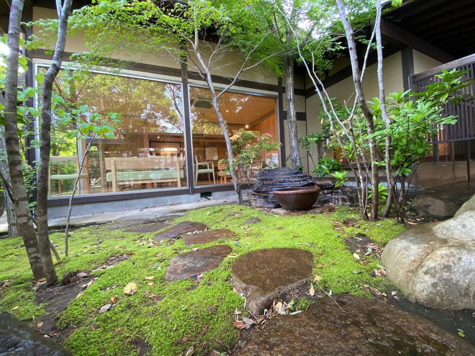 Kaiseki Ryokan Ashikari Ryokan in Kanagawa Prefecture