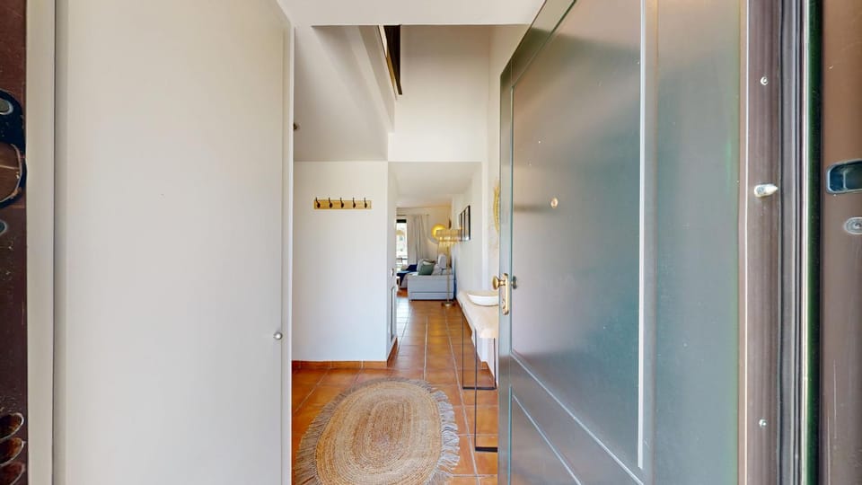 Juniper House in Baix Ebre