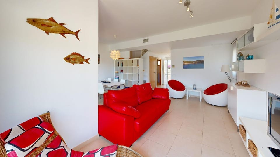 Casa Joana House in Baix Ebre