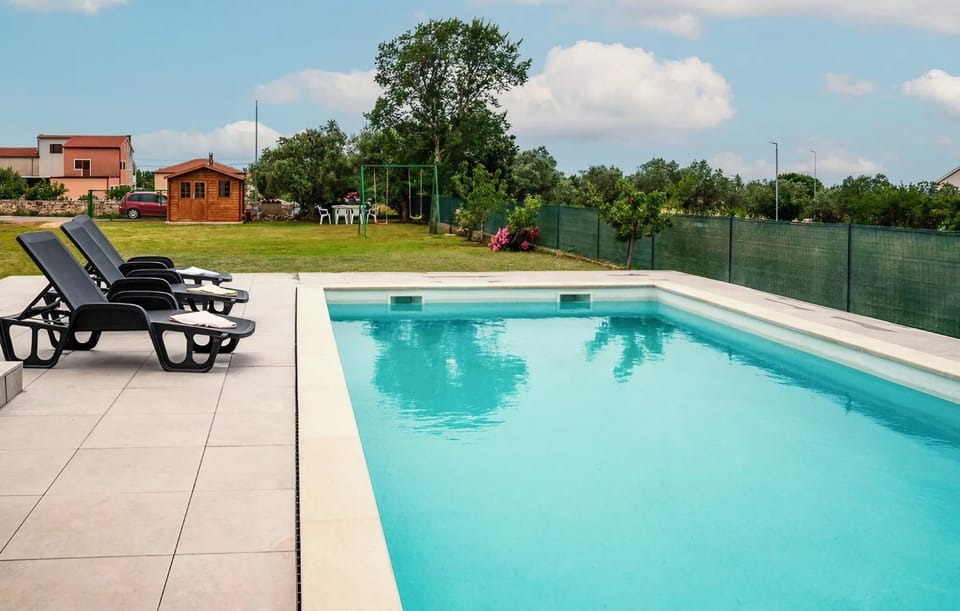 Garden view, Swimming pool