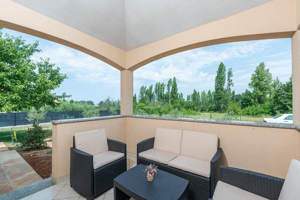 Balcony/Terrace, Balcony/Terrace