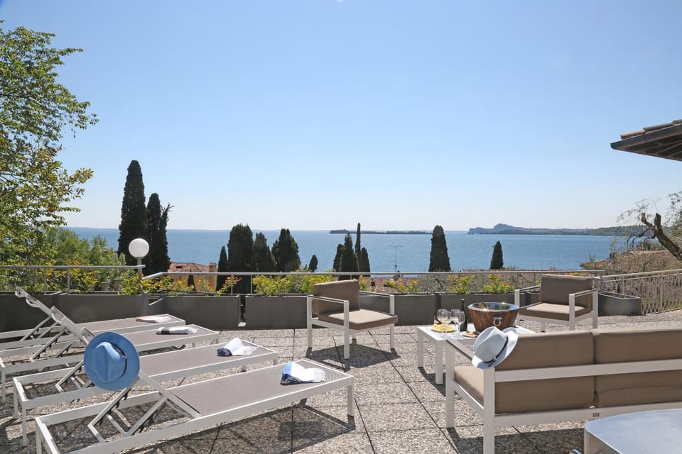 Balcony/Terrace, Balcony/Terrace, Evening entertainment