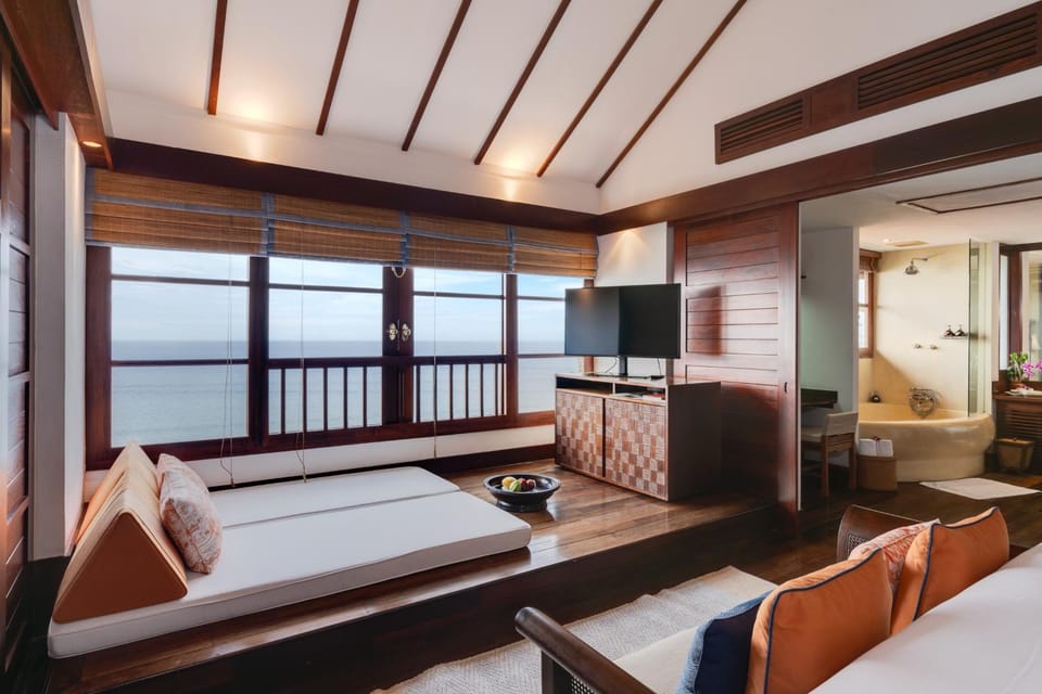 Seating area, Sea view